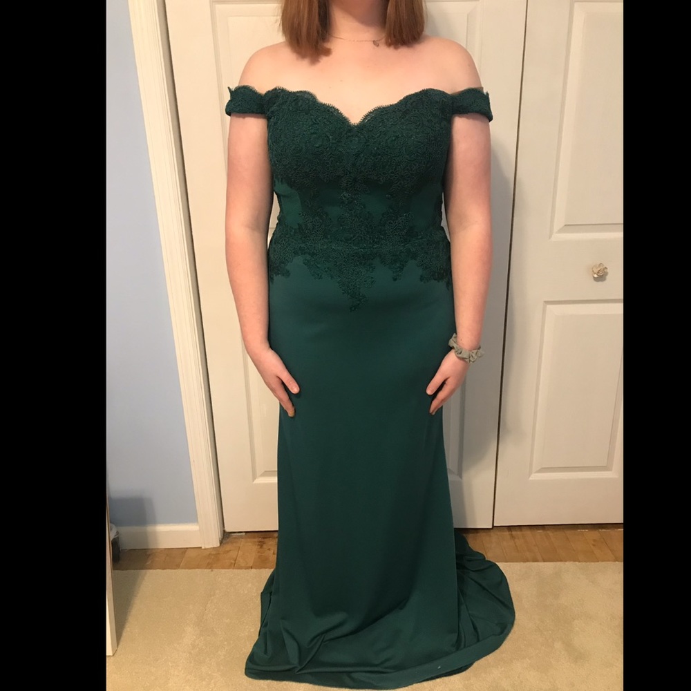 Green special occasion dress